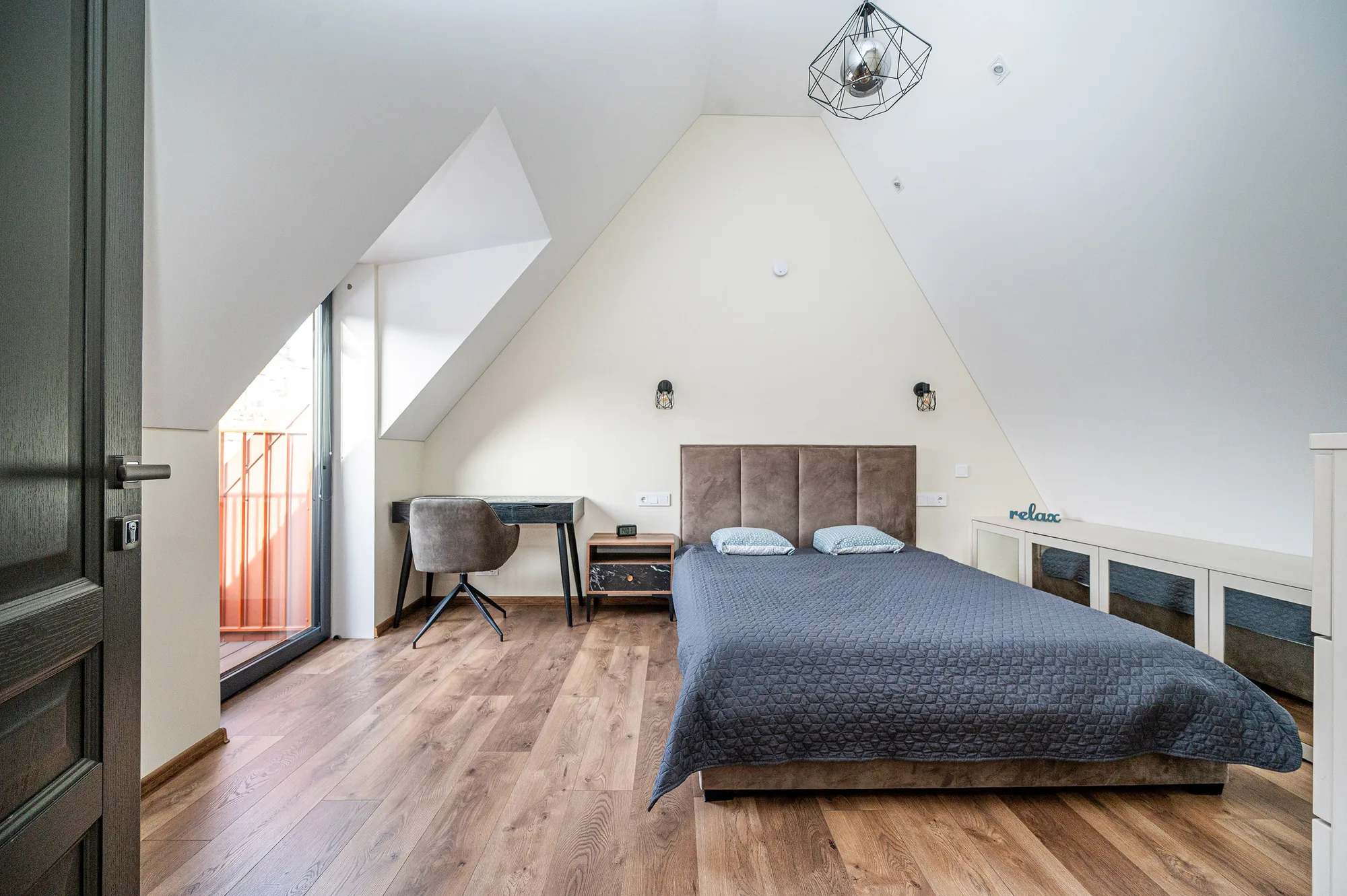 Cozy Central Attic photo 6